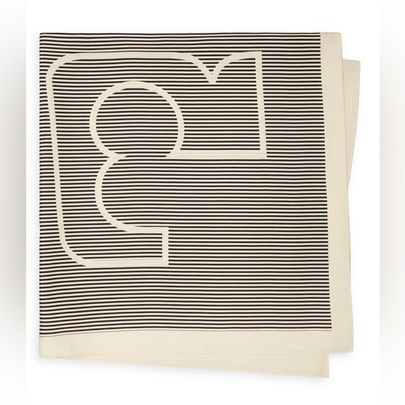 JUST IN TORY BURCH SILK SCARF PRICE FIRM - Picture 6 of 9